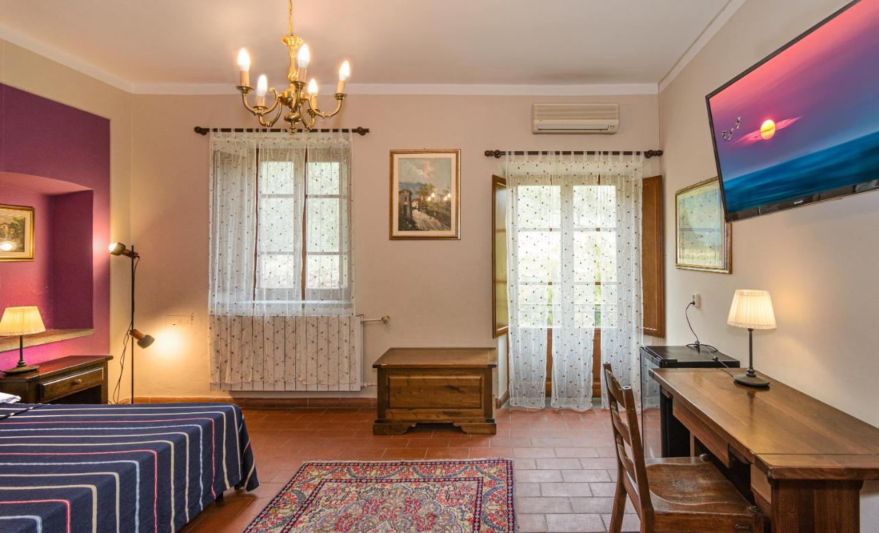 Hotel Villa Rinascimento Лукка Экстерьер фото